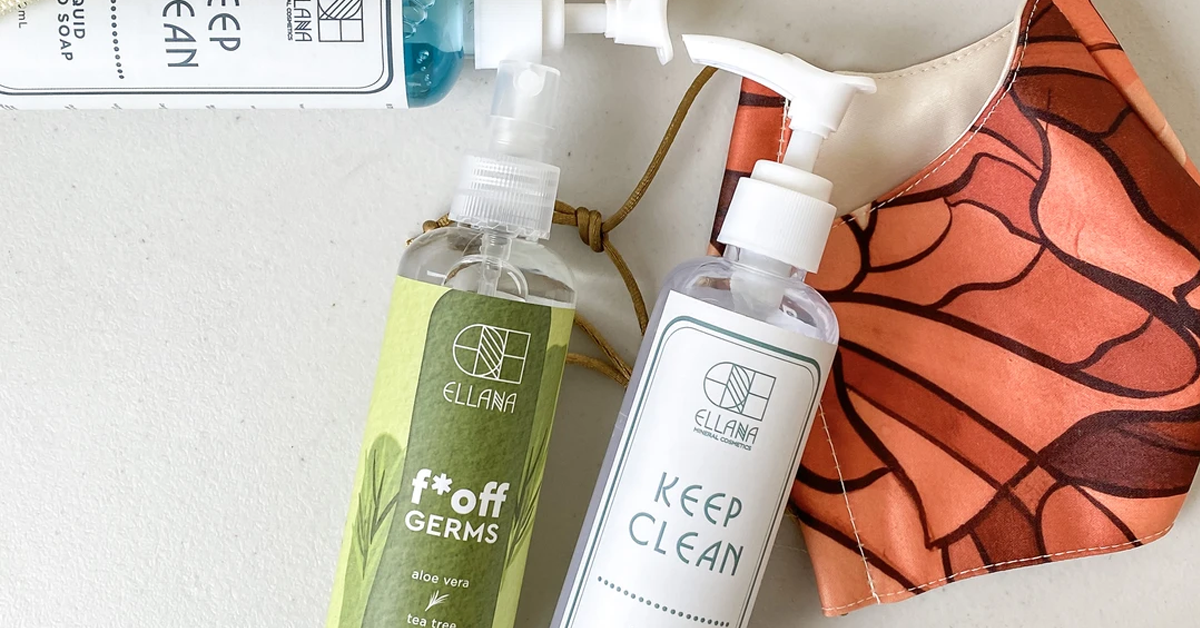 Keep Clean On The Go: Your Go-Bag Essentials